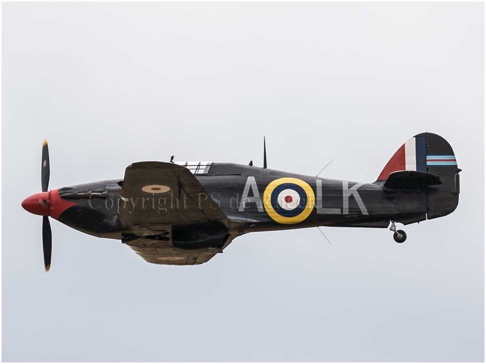 Hawker Hurricane LK-A XII
